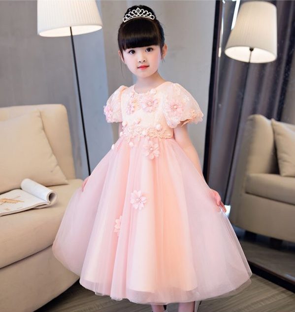 Màu hường gắn liền với trẻ em