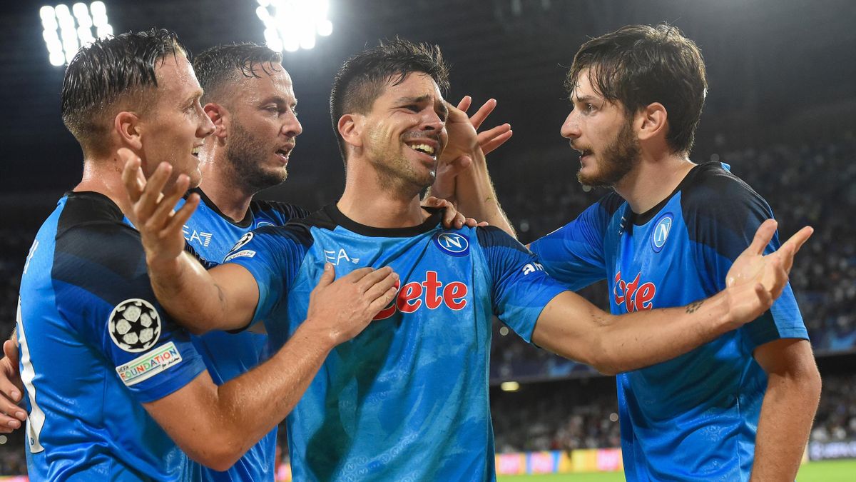 Napoli FC: Hành trình của đại bàng trời trên đấu trường bóng đá Italy