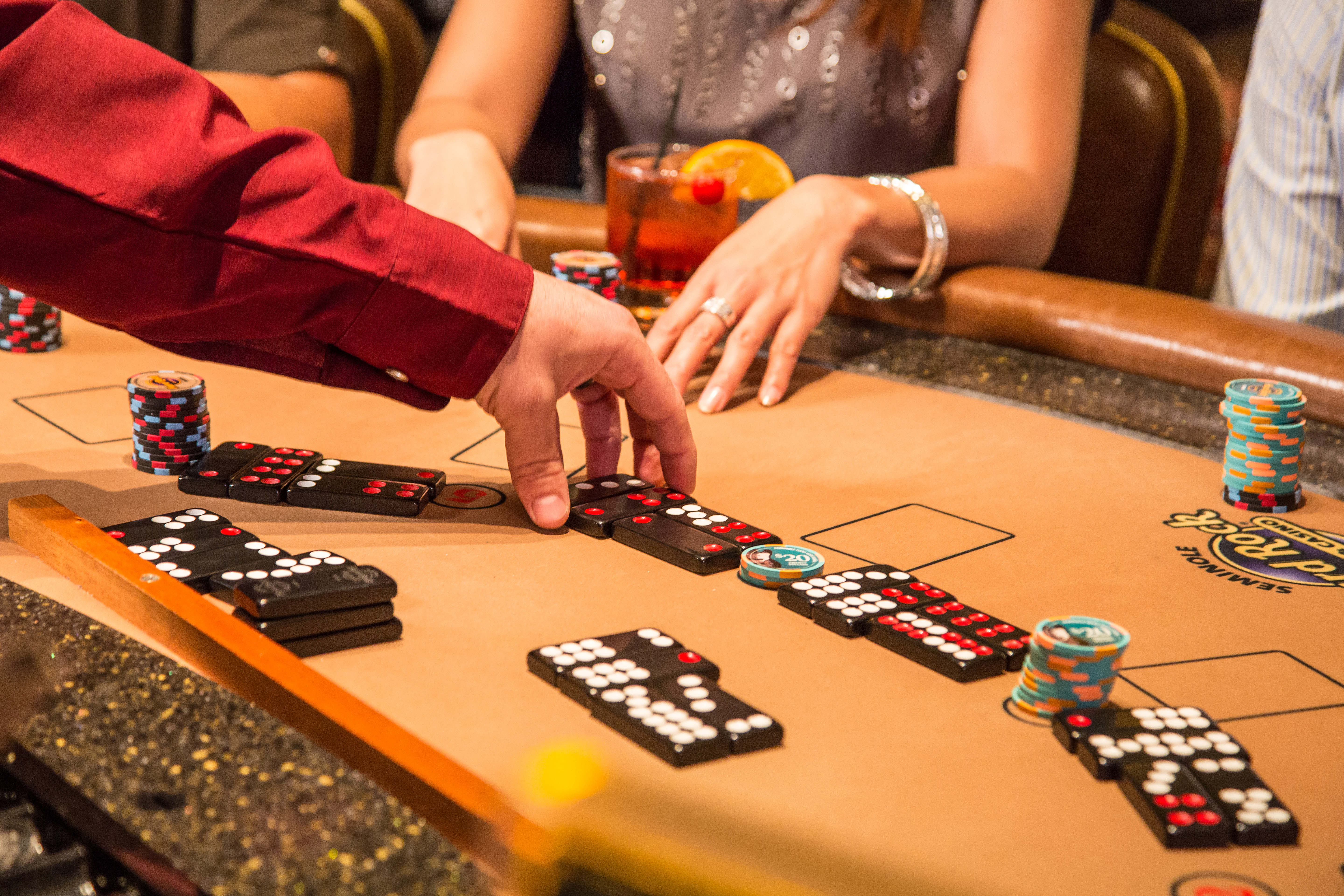 Mẹo và thủ thuật chơi Pai Gow Tiles tại Hard Rock Tampa | Blog Seminole Hard Rock Tampa
