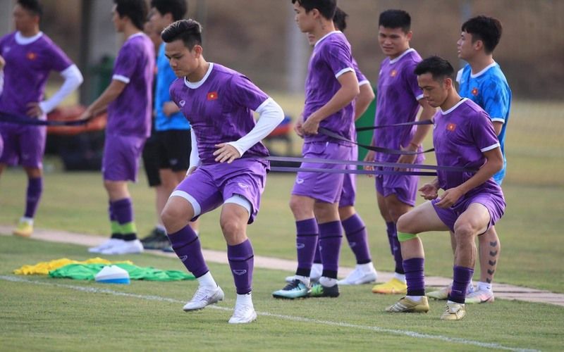Top những cầu thủ mạnh nhất Việt Nam: Máy móc vật lý 