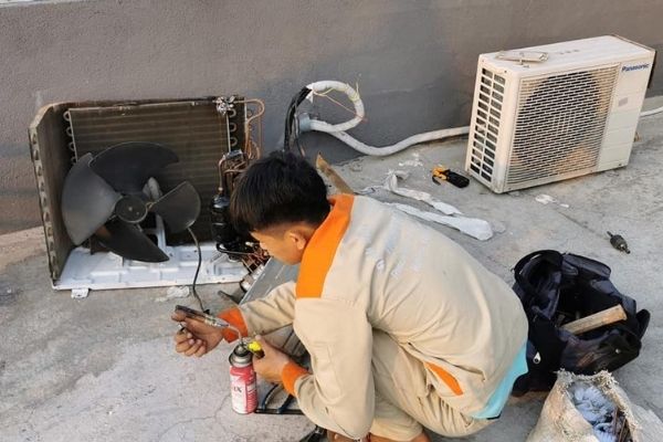 giá sửa điều hoà