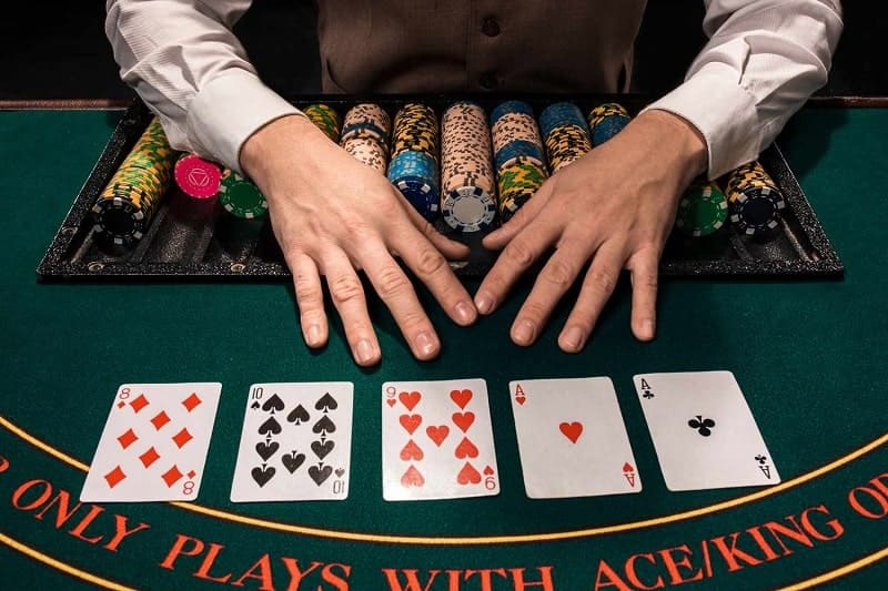 Bật mí cách xử lý bài rác trong Poker hiệu quả nhất - 789Club⭐️ Cổng Game Chất Lượng Uy Tín Nhất 2024