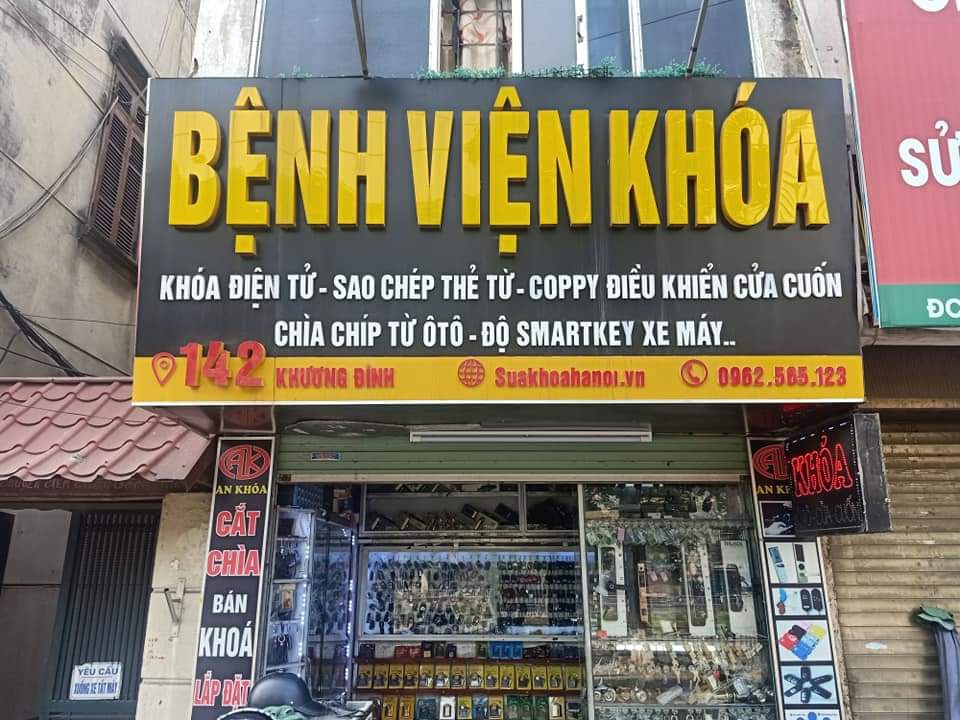 chìa khoá cửa cuốn, chìa khóa cửa cuốn, chép chìa khoá cửa cuốn, sao chép chìa khoá cửa cuốn, làm chìa khóa cửa cuốn giá bao nhiêu