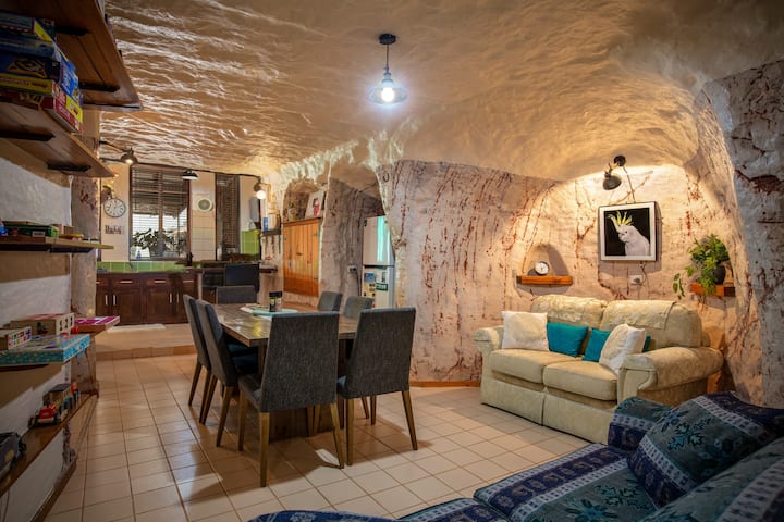 Nơi nghỉ dưỡng cho thuê và nhà tại Coober Pedy - South Australia, Úc |  Airbnb