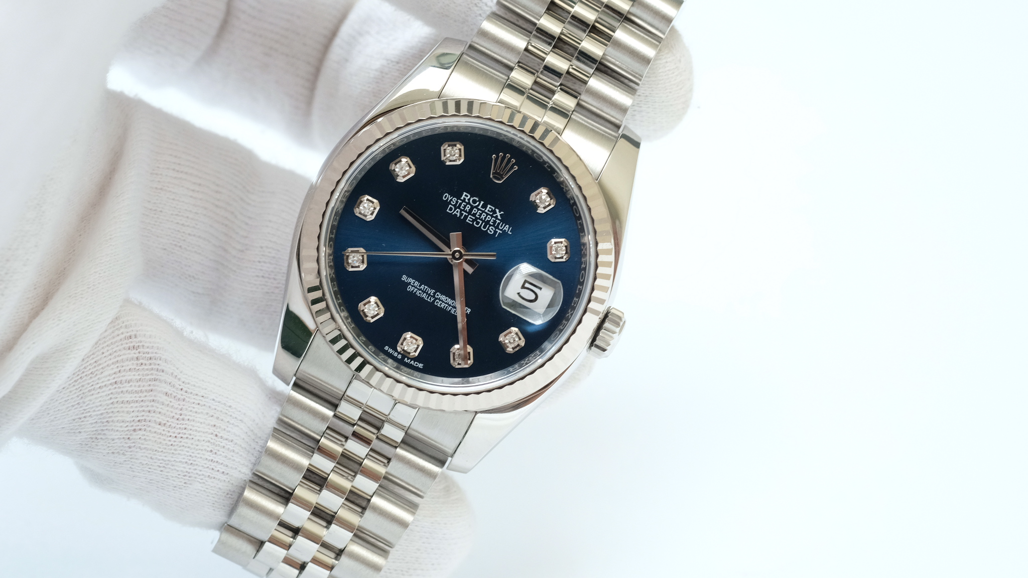 Thời điểm Rolex giới thiệu các mẫu và bộ sưu tập đồng hồ của mình