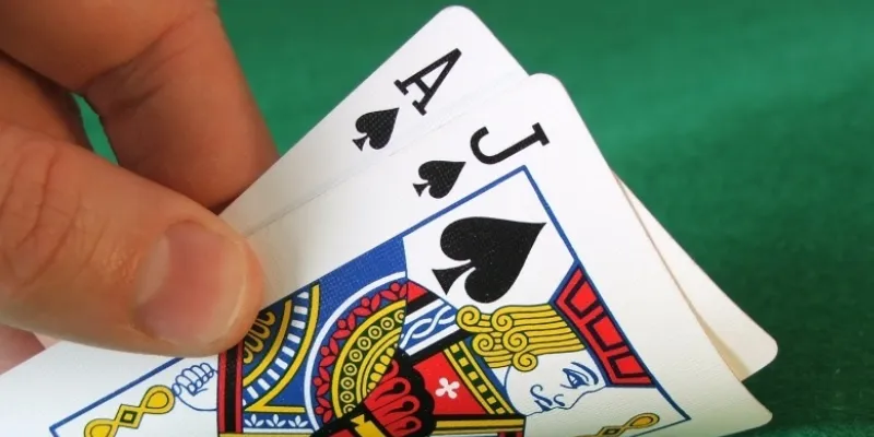 Khám phá các quy tắc và thuật ngữ của Blackjack