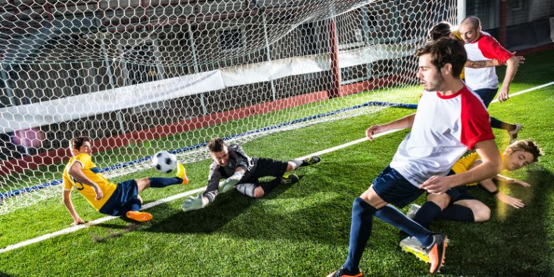 Định nghĩa về Striker và những điều cần biết về vị trí này