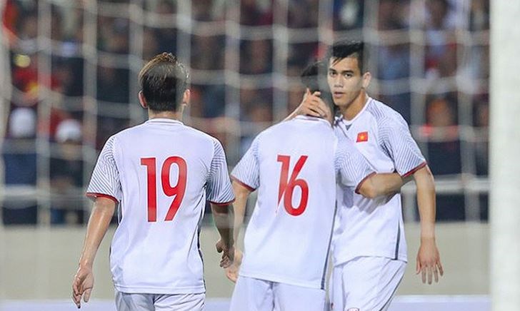 Có bao nhiêu bàn thắng được trao cho cú đúp và hat-trick?