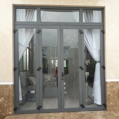 cửa nhôm xingfa 4 cánh