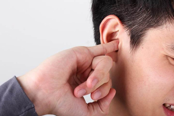 Ngứa tai trái, ngứa tai phải là biểu hiện của một số bệnh