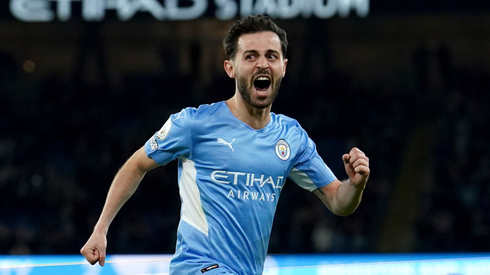 Bernardo Silva: Manchester City do not want to sell midfielder amid Barcelona and Paris-Saint Germain links | Transfer Centre News | Sky Sports