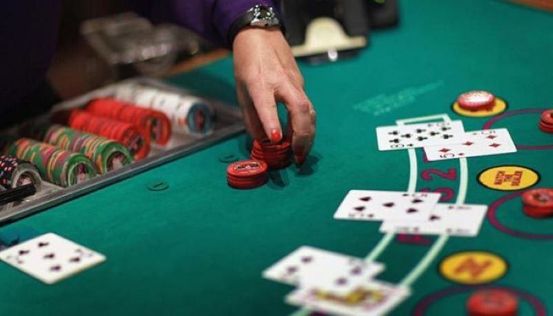 Công thức tính xác suất Baccarat có tỷ lệ thắng 99%.